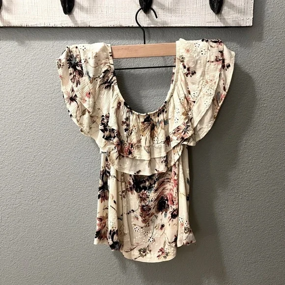 Love Stitch Top Small - boho - off shoulder - Picture 2 of 6